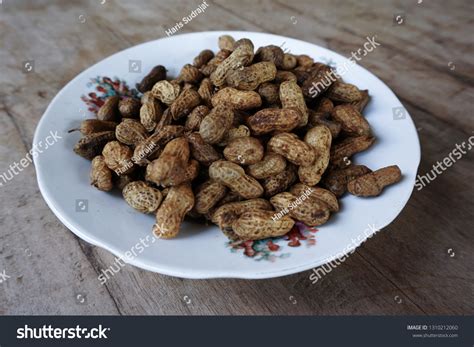 Kacang Rebus Boiled Peanuts Snack Stock Photo 1310212060 | Shutterstock