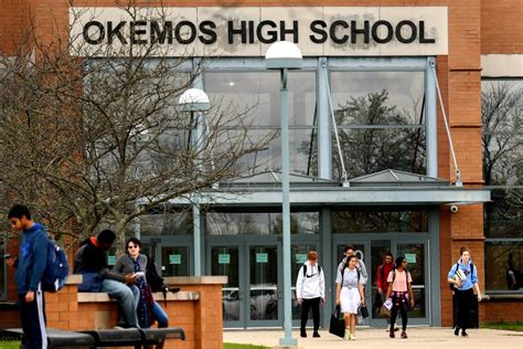 Okemos Public Schools considers hiring school resource officer