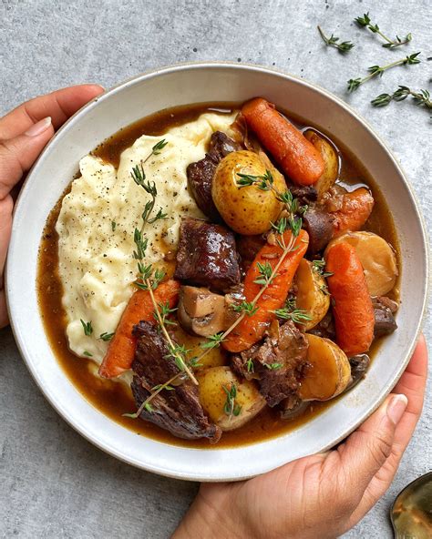 Red Wine-Braised Beef Stew with Potatoes and Carrots by thefeedfeed ...