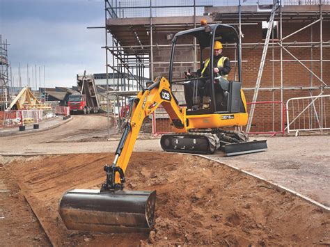 JCB launches 4 compact excavators; doubles Contractor breaker lineup ...