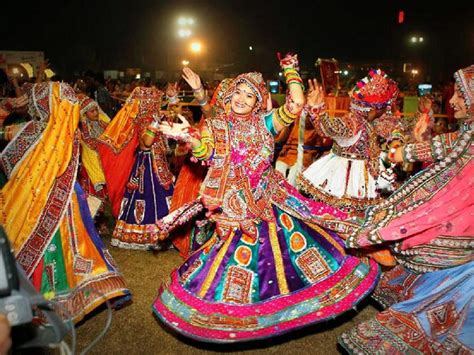 The Best Places To Experience The Top Indian Festivals - Via.com Travel ...