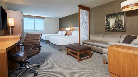 Hotel Rooms With Sofa Bed | Hyatt Place Toronto / Mississauga