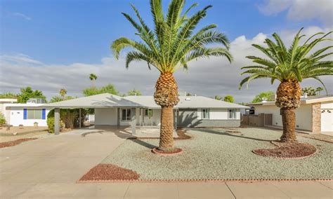 Sun City Homes for sale RARE 3 bed 2 bath