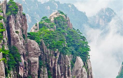 Mount Huangshan China, Yellow Mountain, Mount Huangshan Tours, Facts ...