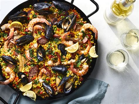 Traditional Spanish Paella Recipe | MyRecipes