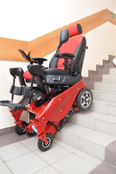 Stair climbing wheelchair Caterwil GTS4 Lux with power seat | CATERWIL