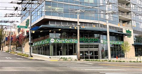 The Whole Foods on First Hill opens October 30 - Curbed Seattle