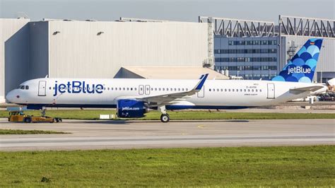 JetBlue receives its first Airbus A321neo | International Flight Network