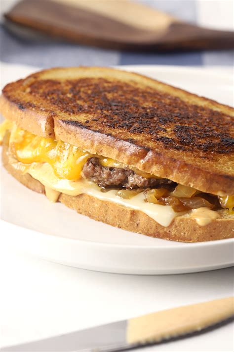 Patty Melt with Secret Sauce - The Toasty Kitchen