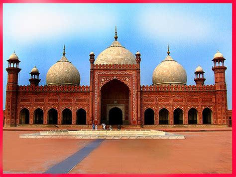 Spreebird: Badshahi Mosque(Lahore- Pakistan)