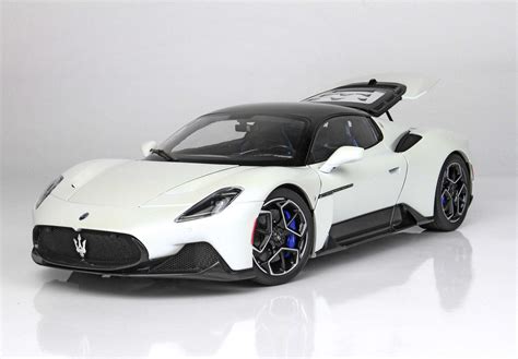 PREORDER BBR Maserati MC20 (White Audace) Diecast Opening — APEX Model Cars