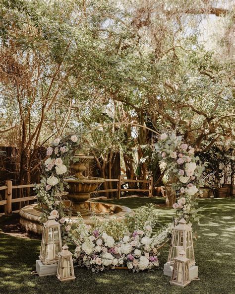 10 Breathtaking Backdrops For Your Wedding - Rustic Wedding Chic