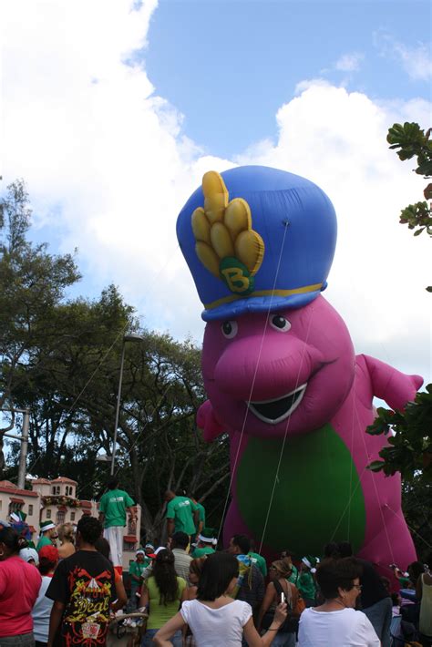 Barney Parade Balloon, 45'