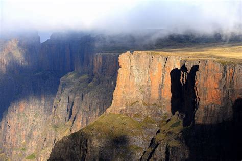 Drakensberg Amphitheatre | Walksinafrica