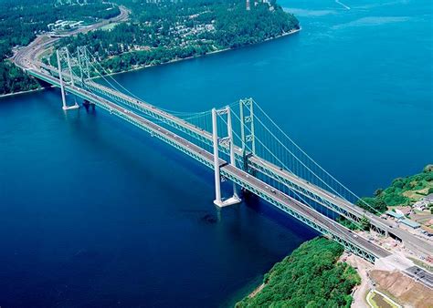 Tacoma Narrows Bridge