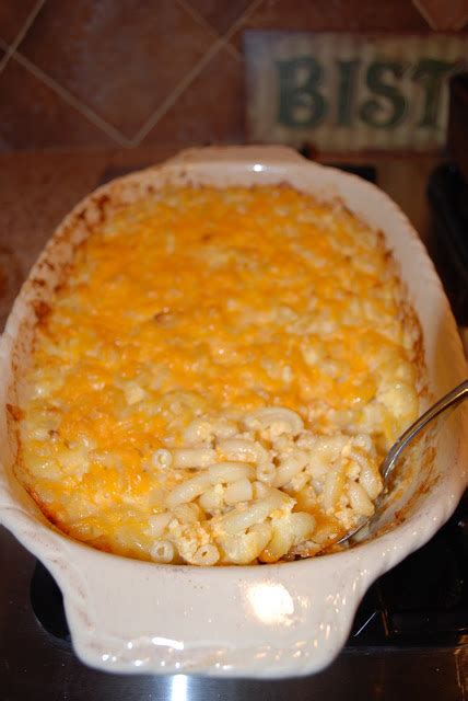 Southern Style Macaroni and Cheese- Amee's Savory Dish