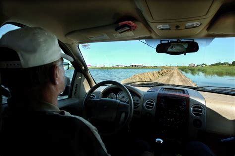 DEVILS LAKE FLOODING: Disappearing roads - Grand Forks Herald | Grand ...