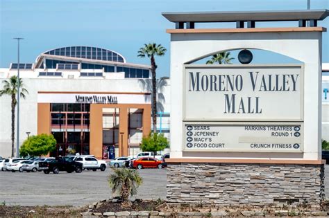 Moreno Valley Mall makeover would add eateries, hotels, housing – Press ...