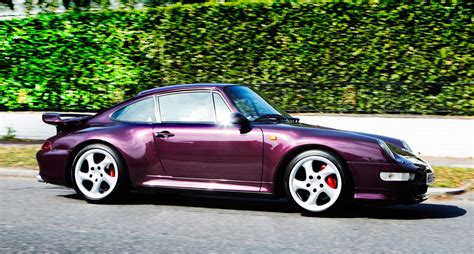 Porsche 911 Turbo (993): Purple thrills | Classic Driver Magazine