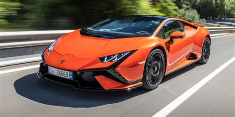 2023 Lamborghini Huracán Review, Pricing, and Specs