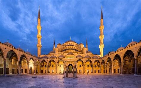 8 Mosques Not To Miss While In Istanbul - Istanbul Islamic & Muslim Tours