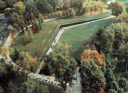 The “Black Gash of Shame”—Revisiting the Vietnam Veterans Memorial ...