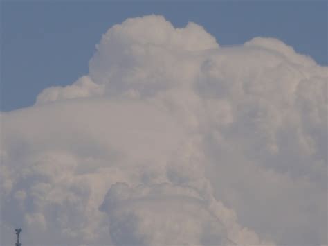 Math, Science, and Technology Blog: Pileus Clouds