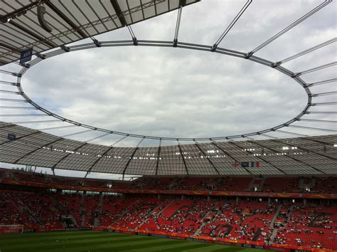 Bayer Leverkusen Stadium : Bayarena Wikipedia - Use the map controls to ...