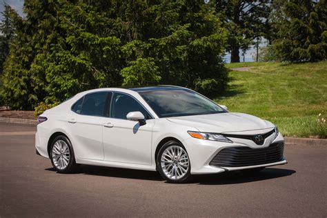 New and Used Toyota Camry: Prices, Photos, Reviews, Specs - The Car ...