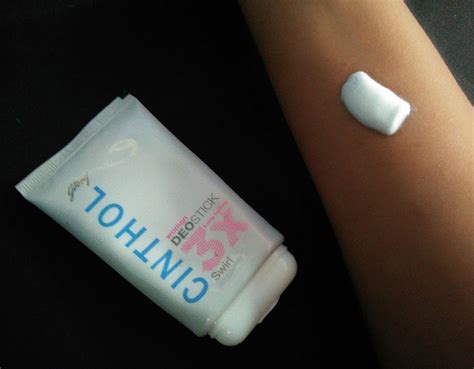 Cinthol Woman Deo Stick Swirl : Review