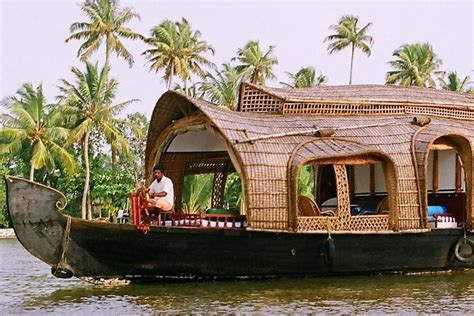 Kochi Private Tour: Overnight Alleppey Backwaters Houseboat Cruise ...