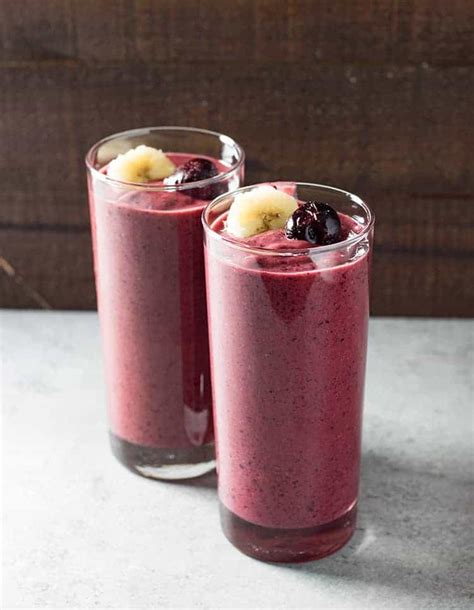 Banana Cherry Smoothie - The Salty Marshmallow