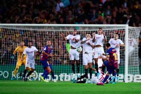 Lionel Messi Freekick: Barcelona Skipper scores an extraordinary free ...