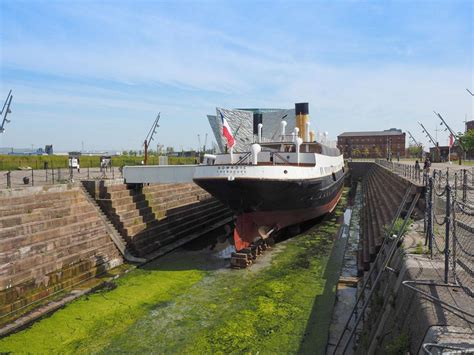 Recordamos el hundimiento del Titanic con dos museos, uno que es una ...