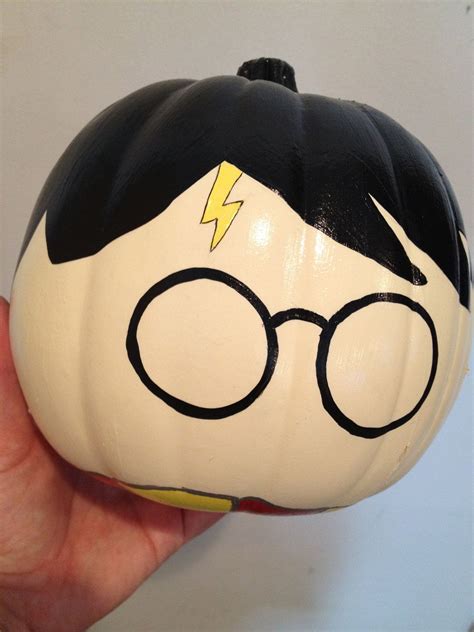 20+ Harry Potter Pumpkin Painting Ideas – HomeDecorish