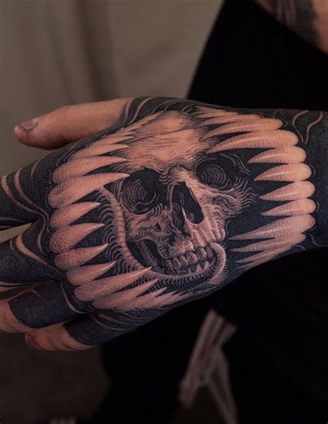 Aggregate 78+ realistic skeleton hand tattoo best - in.cdgdbentre