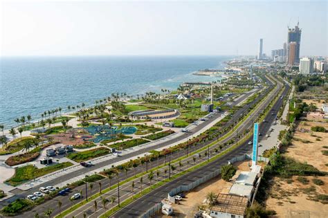 Explore New Jeddah Corniche on The Red Sea in Jeddah - Welcome Saudi