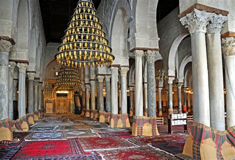 File:Great Mosque of Kairouan, prayer hall.jpg - Wikimedia Commons