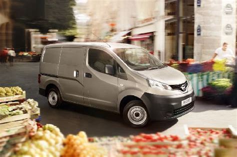 New Nissan NV200 2024 Price, Specs, & July Promotions Singapore