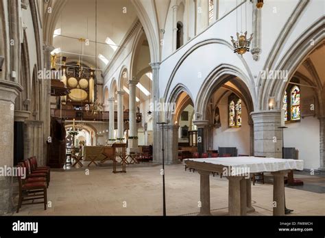 Portsmouth Cathedral interior, Portsmouth, UK Stock Photo - Alamy