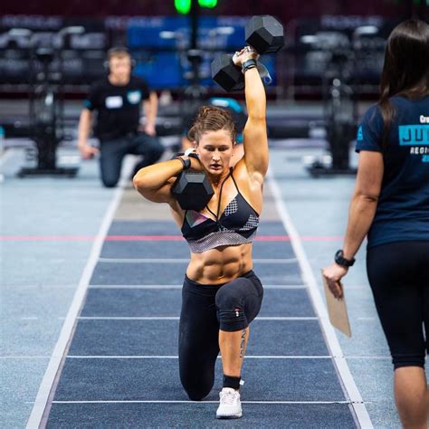 Pin by Tamas Ferencz on Crossfit | Female crossfit athletes, Workout ...