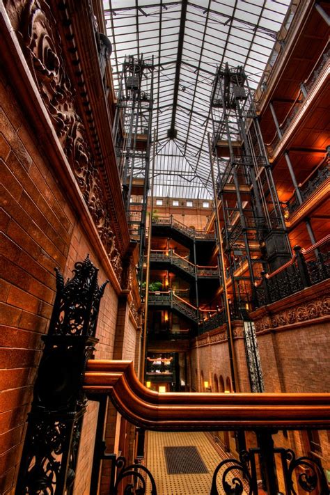 Bradbury Building interior | Bradbury building, Los angeles ...