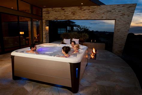 Find Hot Tubs For Sale Near Me and Find an Experience to Last a ...