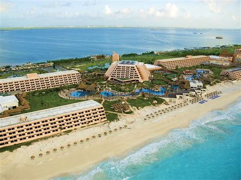 SPRING BREAK CANCUN 2023