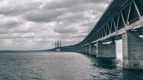 The Øresund Bridge | Go from Copenhagen to Malmø | VisitCopenhagen