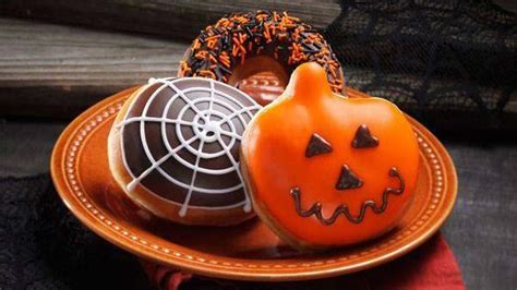 Krispy Kreme Giving Free Doughnuts to Anyone Dressing Up for Halloween