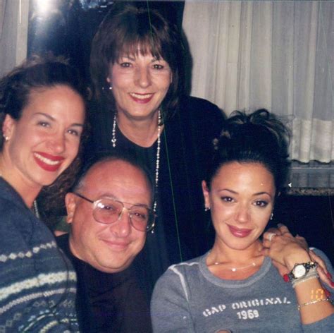 Leah Remini Without Makeup: Revealing Her True Beauty