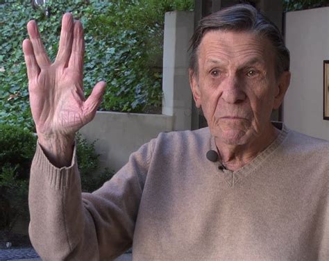 Leonard Nimoy Explains the Origins of Mr. Spock's Famous Vulcan ...