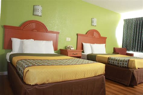 Royal Inn Rooms: Pictures & Reviews - Tripadvisor