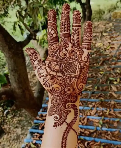 Teej special mehndi design : हरियाली तीज पर हाथों में रचाएं मेहंदी के ...